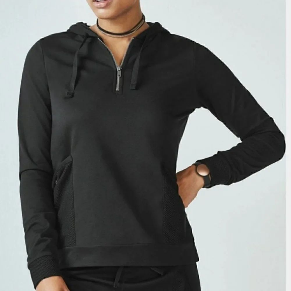 Black Pullover Sweatshirt 